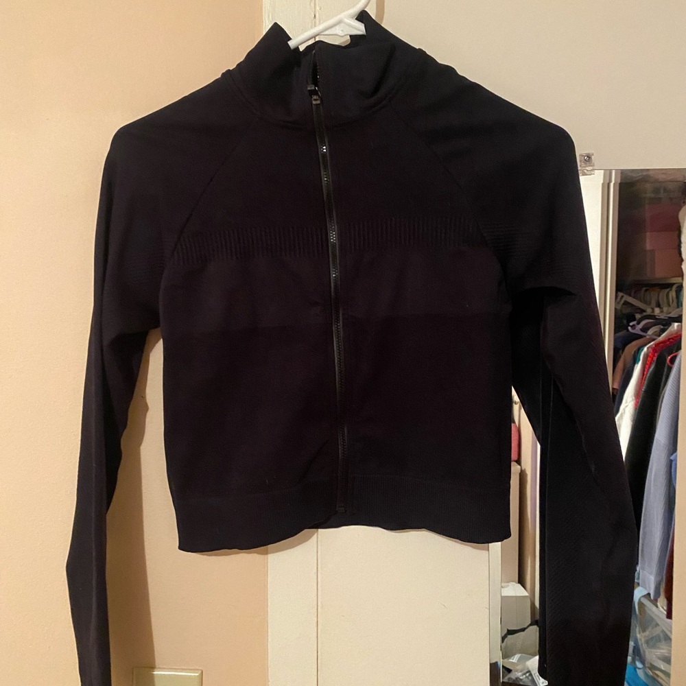 Fabletics cropped seamless jacket
